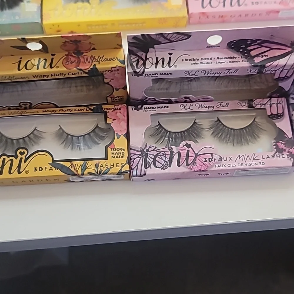 Ioni lashes - Picture 5 of 6